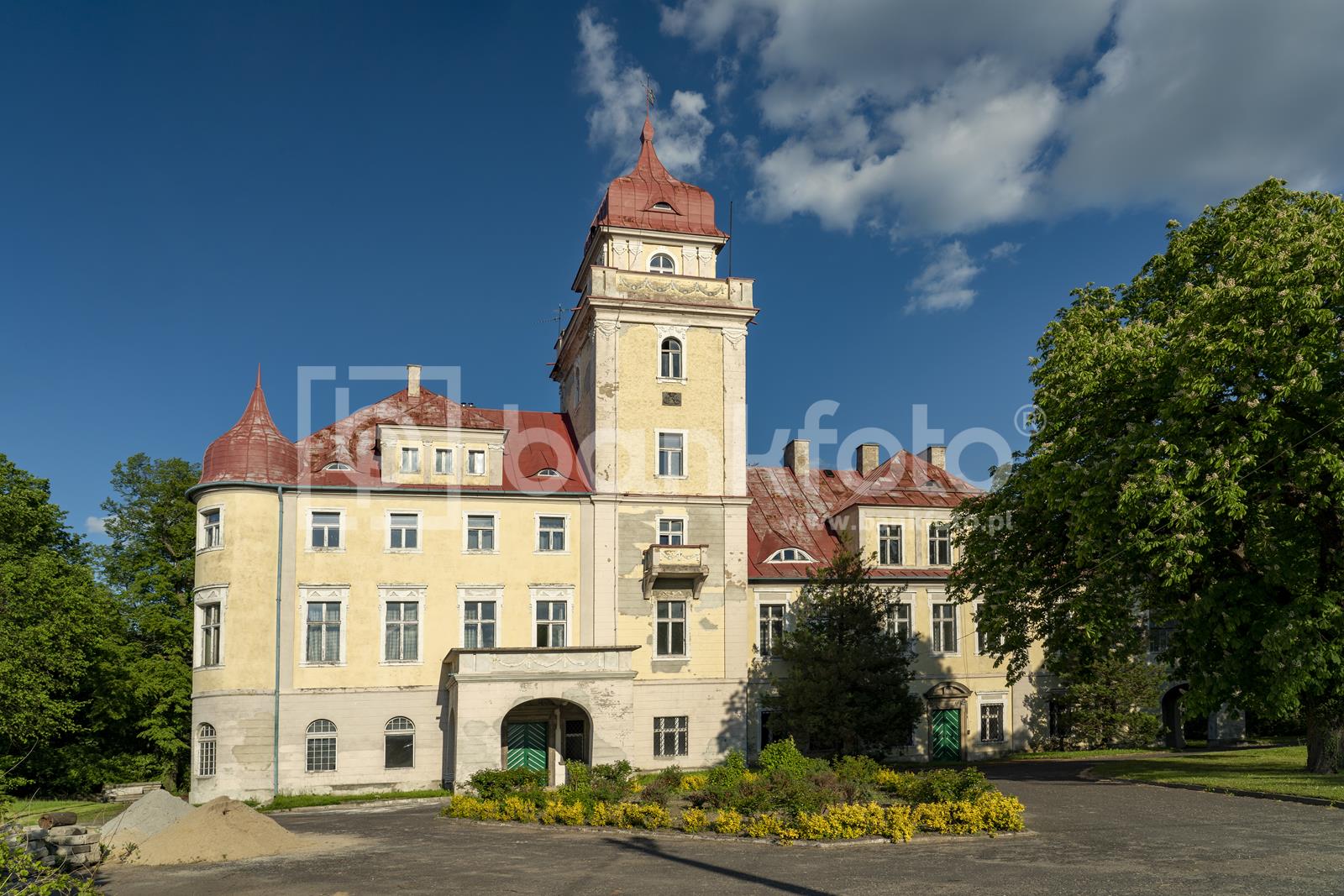 Dąbrówka Górna - Pałac